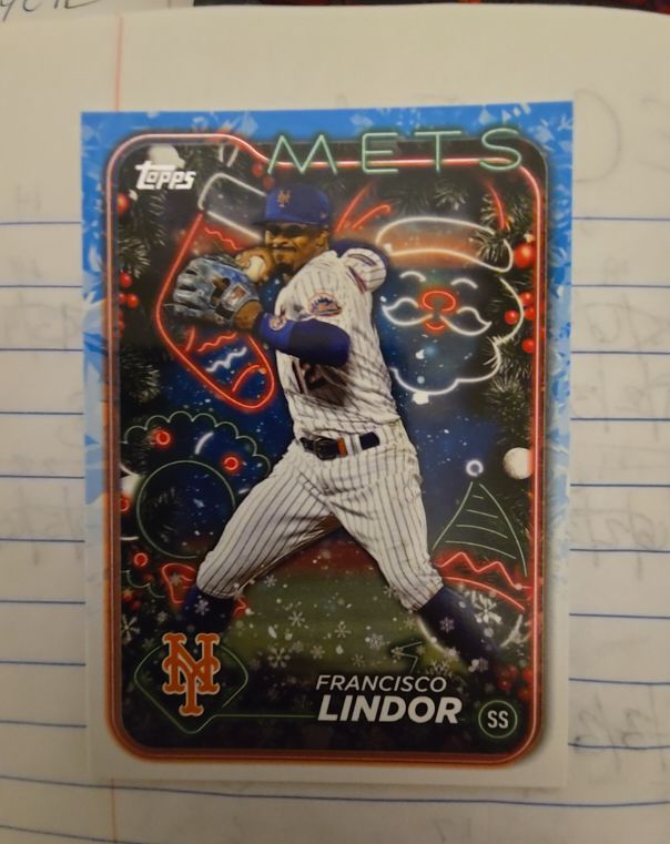 2024 Topps Holiday #H36 Francisco Lindor — front