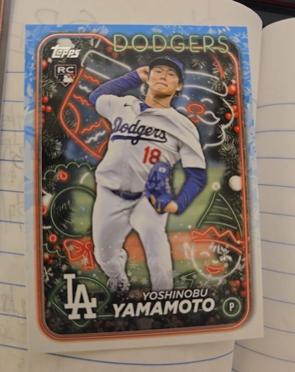 2024 Topps Holiday #H88 Yoshinobu Yamamoto — front