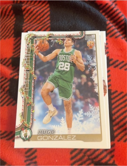 2025-26 Topps Holiday #H188 Hugo Gonzalez — front