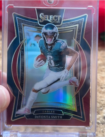 2024 Panini Select Concourse #51 Devonta Smith — front