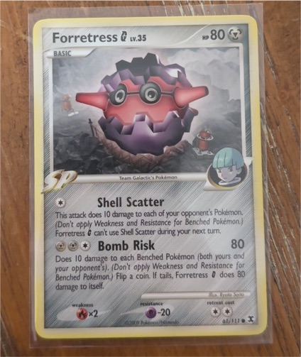 2009 Pokémon Rising Rivals #61 Forretress G — front