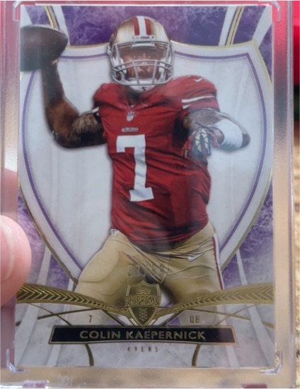 2013 Topps Supreme #97 Colin Kaepernick — front