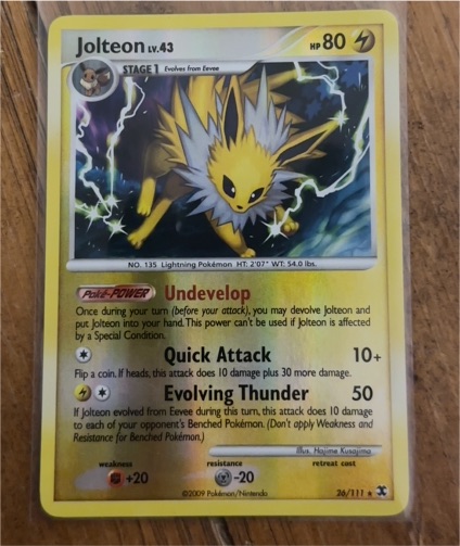 2009 Pokémon Rising Rivals #26 Jolteon — front