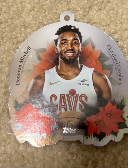 2025-26 Topps Holiday #DCO-DM Donovan Mitchell — front