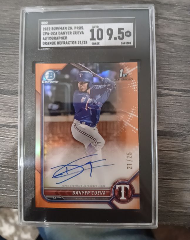 2022 Bowman Chrome #CPA-DCA Danyer Cueva — front