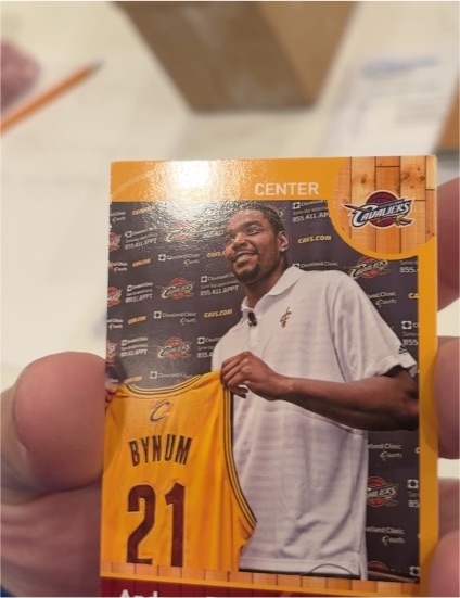2013-14 NBA Hoops #252 Andrew Bynum — front