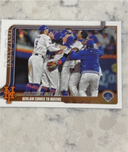 2025 Topps Series 2 #432 On They Go! Bedlam Comes to Queens New York Mets — front