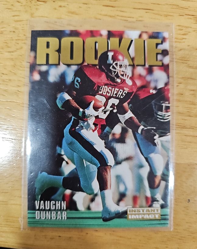 1992 SkyBox Impact #338 Vaughn Dunbar — front