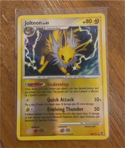 2009 Pokemon Rising Rivals #26 Jolteon — front