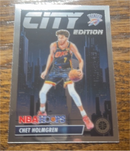 2023-24 Panini NBA Hoops Premium Stock City Edition #9 Chet Holmgren — front