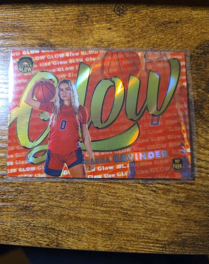 2021 Super Glow Glow Insert Hannah Cavinder — front