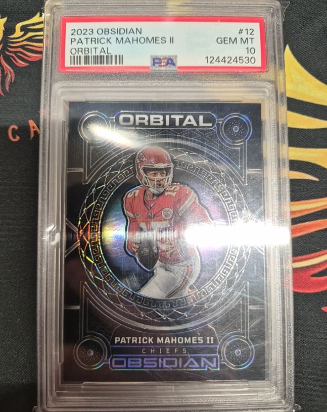 2023 Obsidian #12 Patrick Mahomes II Orbital — front