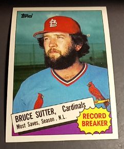 1985 Topps #9 Bruce Sutter — front