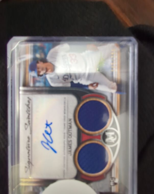 2023 Topps Museum Collection Signature Swatches Dual Relic Auto James Outman — front