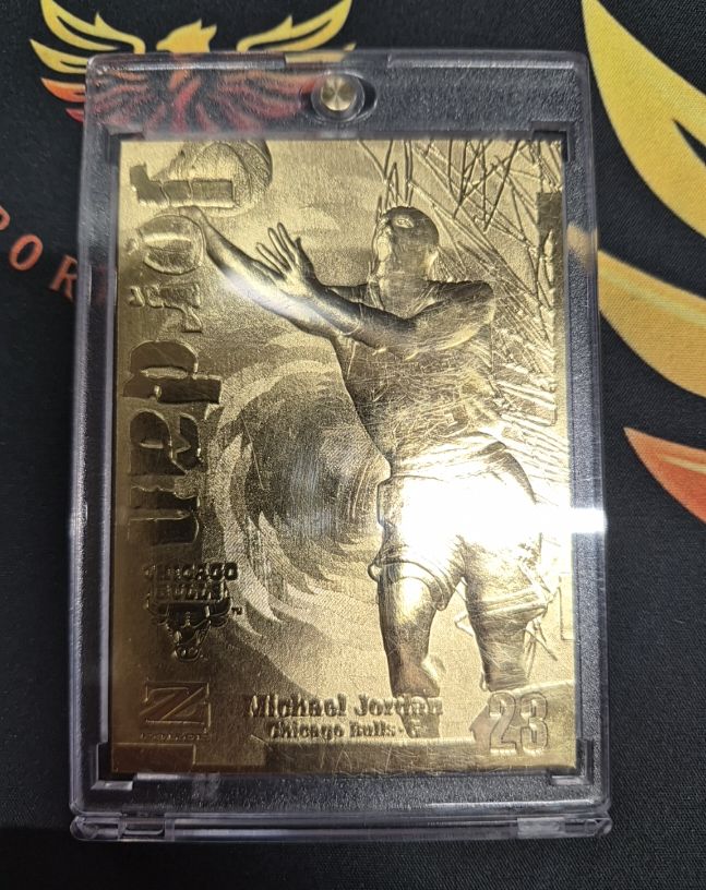 1997 Skybox Z-Force #23 Michael Jordan 23 Karat Gold — front