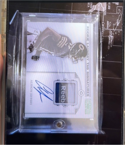 2013 National Treasures Rookie Laundry Tag Signatures Alshon Jeffery — front