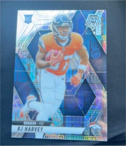 2023 Panini Mosaic #37 RJ Harvey — front