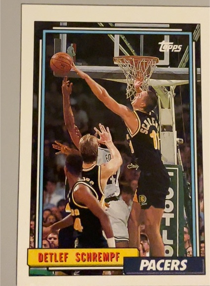 1992-93 Topps #64 Detlef Schrempf — front