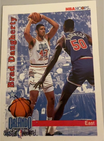 1992-93 Hoops #295 Brad Daugherty — front
