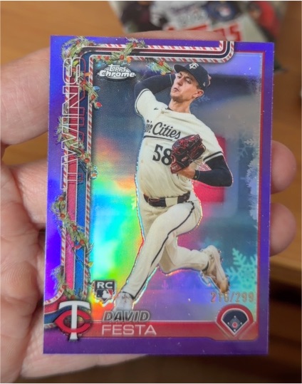 2025 Topps Holiday #H78 David Festa — front