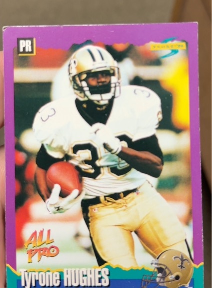 1994 Score #33 Tyrone Hughes — front