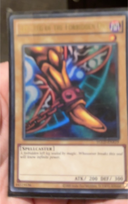 1996 Yu-Gi-Oh! #LOB-121 Left Leg of the Forbidden One — front