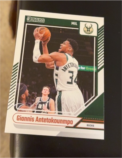 2024-25 Panini Donruss #172 Giannis Antetokounmpo — front