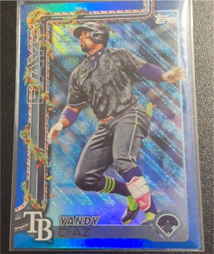 2025 Topps Holiday #H20 Yandy Diaz — front