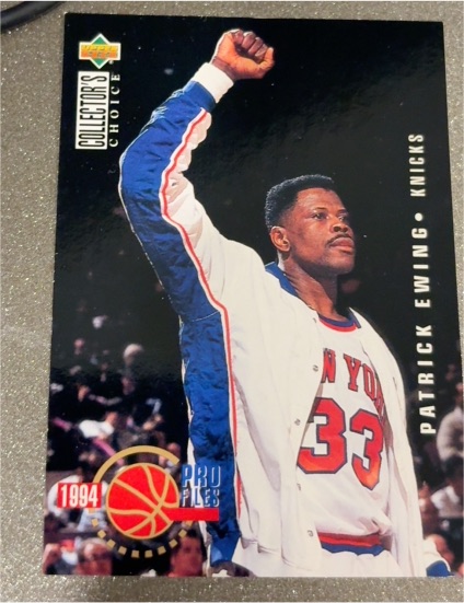1994-95 Upper Deck Collector's Choice Pro Files #201 Patrick Ewing — front