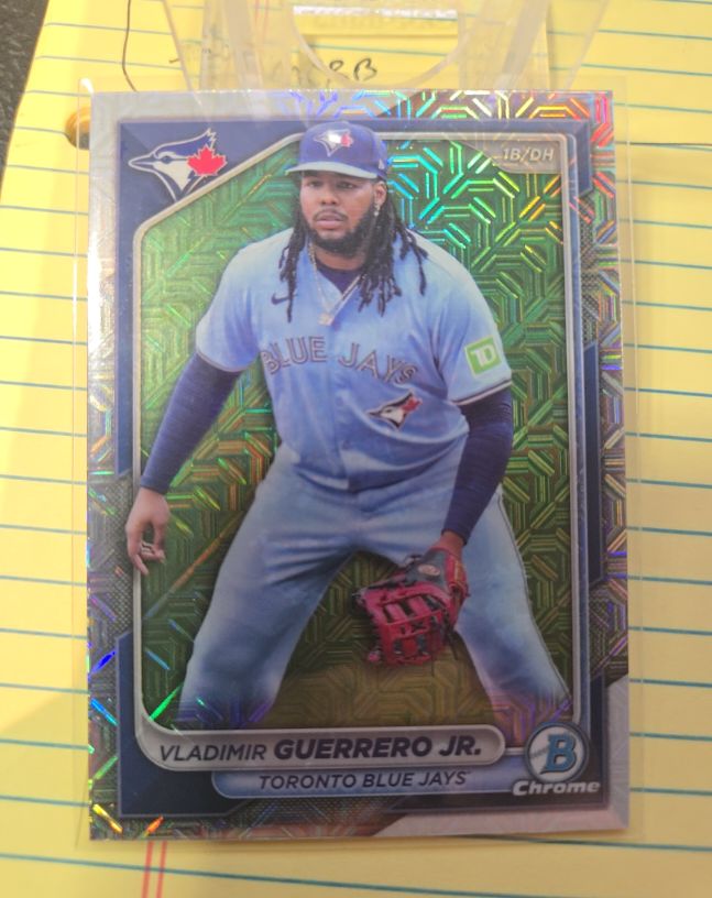 2024 Bowman Chrome #30 Vladimir Guerrero Jr. — front