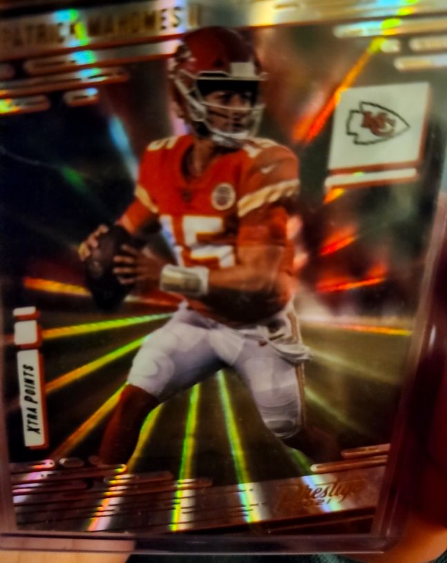 2021 Panini Prestige #91 Patrick Mahomes II Xtra Points Sunburst — front