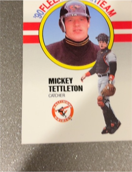 1990 Fleer #12 Mickey Tettleton — front