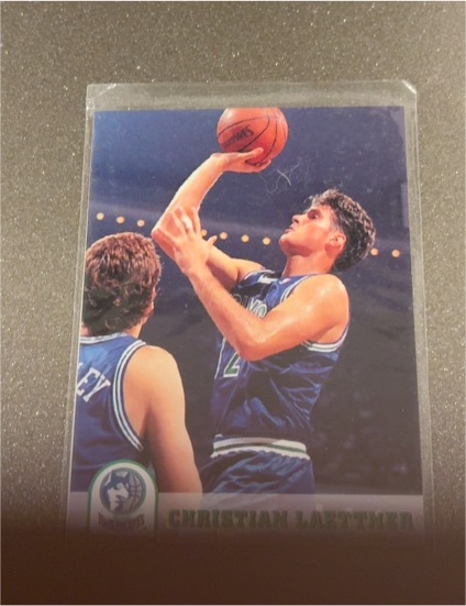 1993-94 NBA Hoops #129 Christian Laettner — front