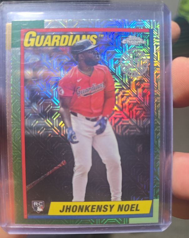 2025 Topps Series 2 1990 Topps Chrome Mojo #T90C-114 Jhonkensy Noel — front