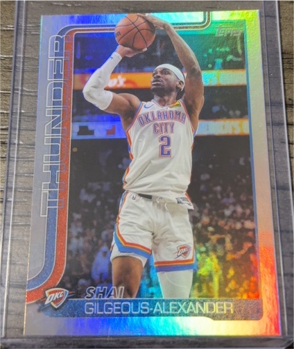 2025 Topps #115 Shai Gilgeous-Alexander — front