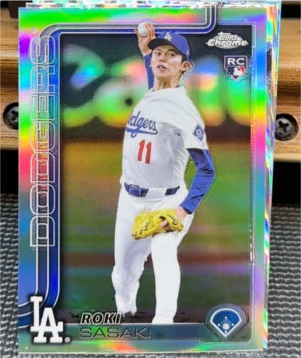 2025 Topps Chrome #217 Roki Sasaki — front