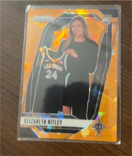 2024 Panini Prizm WNBA #140 Elizabeth Kitley — front
