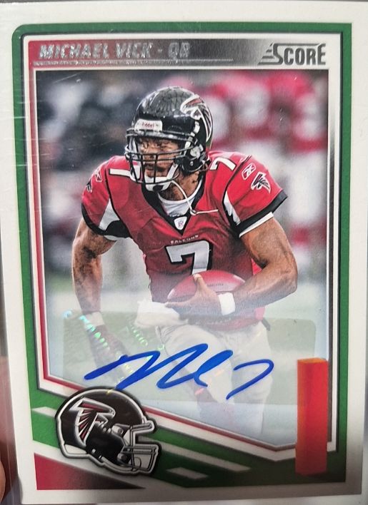 2025 Panini Score #256 Michael Vick — front