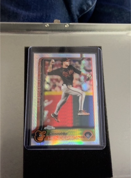 2025 Topps Chrome #213 Gunnar Henderson — front