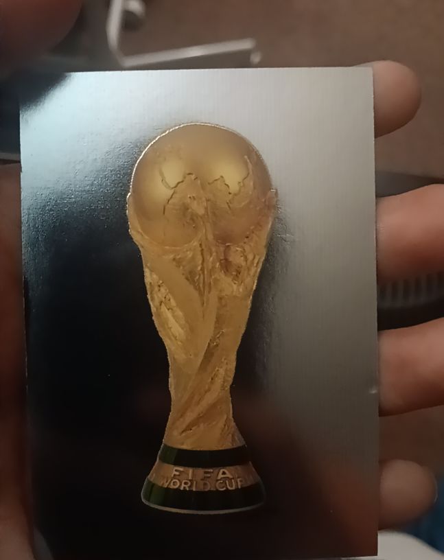 2006 Panini World Cup #2 World Cup Trophy — front