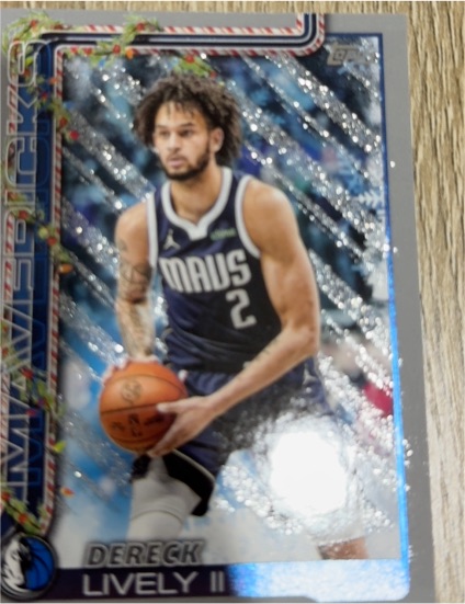 2025-26 Topps Holiday #H139 Dereck Lively II — front
