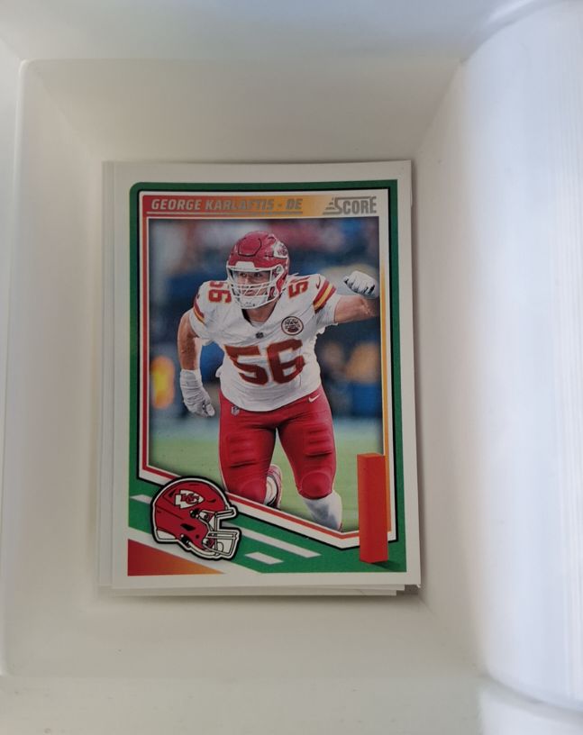 2025 Score Football #158 George Karlaftis — front