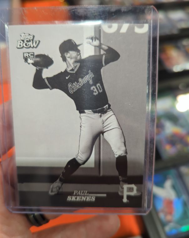 2024 Topps Black & White #30 Paul Skenes — front