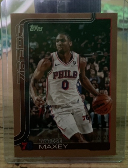 2025-26 Topps Flagship #21 Tyrese Maxey — front
