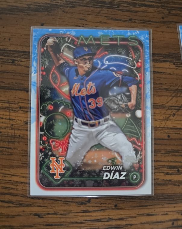 2024 Topps Holiday #H19 Edwin Diaz — front