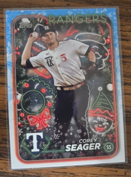 2024 Topps Holiday #H45 Corey Seager — front
