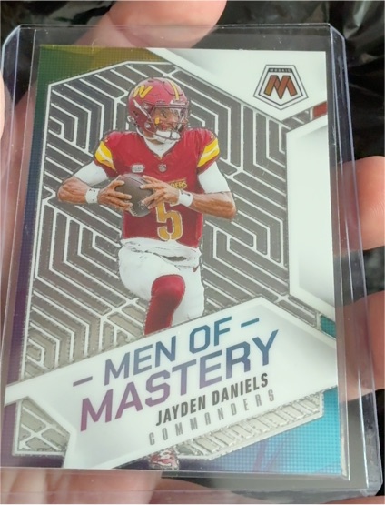 2025 Panini Mosaic #5 Jayden Daniels — front