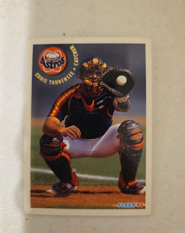 1994 Fleer #501 Eddie Taubensee — front