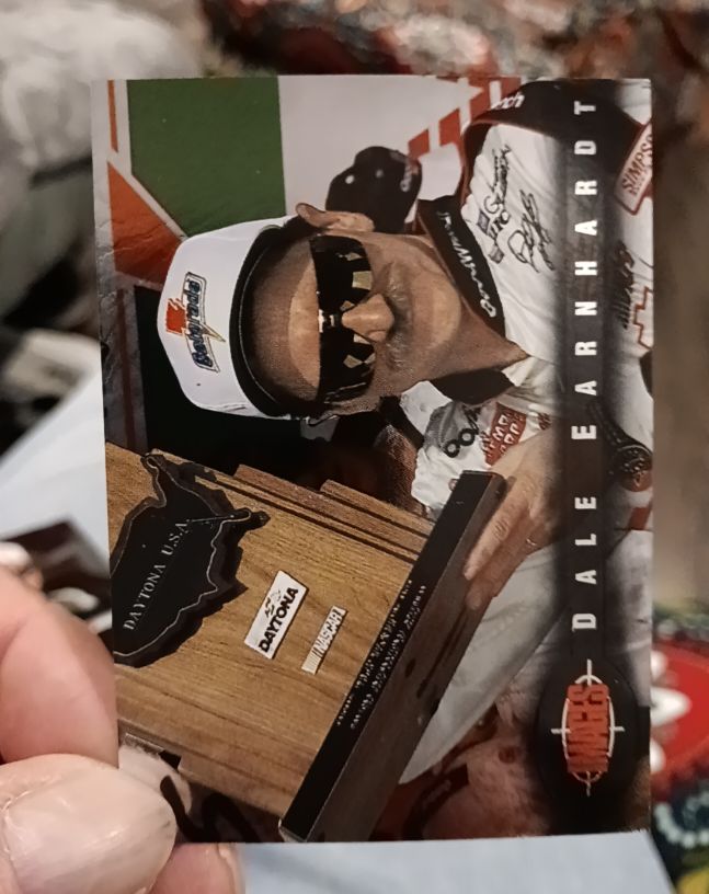 1995 Classic Images #97 Dale Earnhardt — front