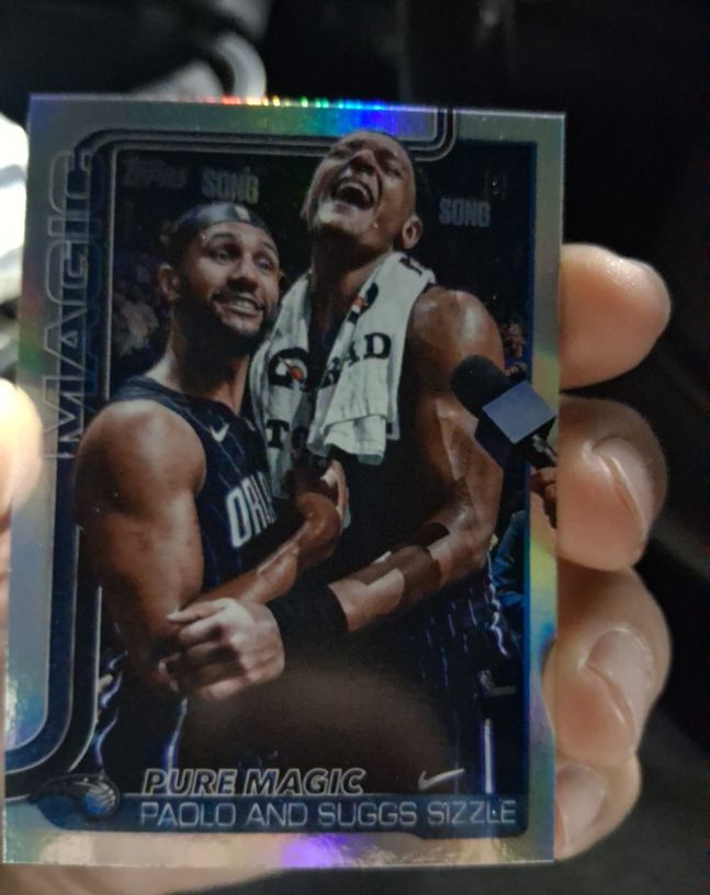 2025-26 Topps #271 Pure Magic Paolo And Suggs Sizzle Season Tip Off — front